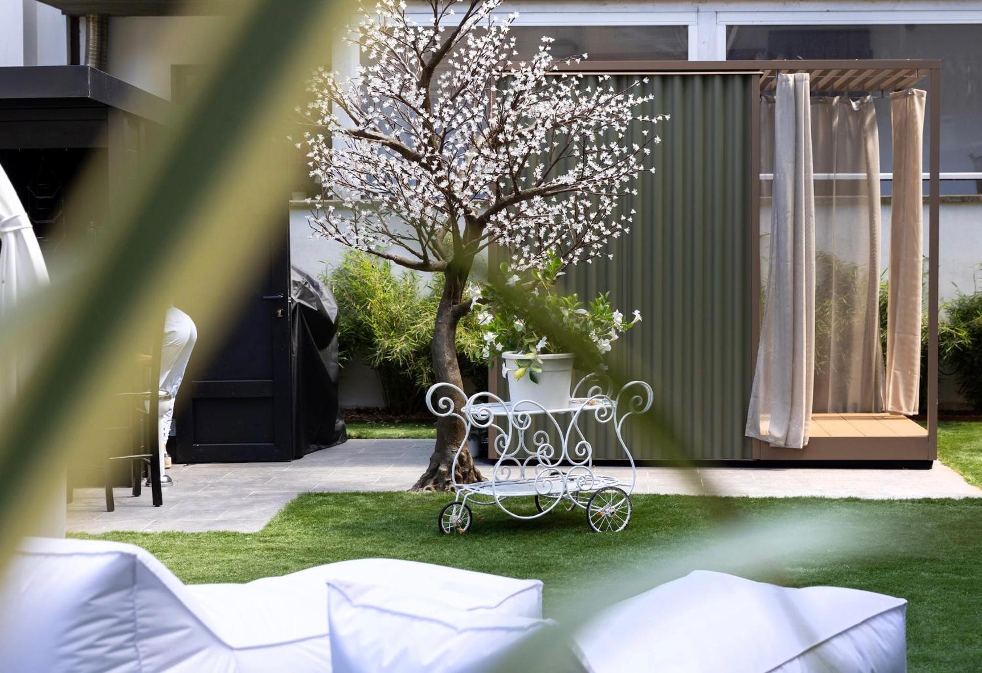 Villa Monti Suites&Aparts เชเซนาติโก ภายนอก รูปภาพ