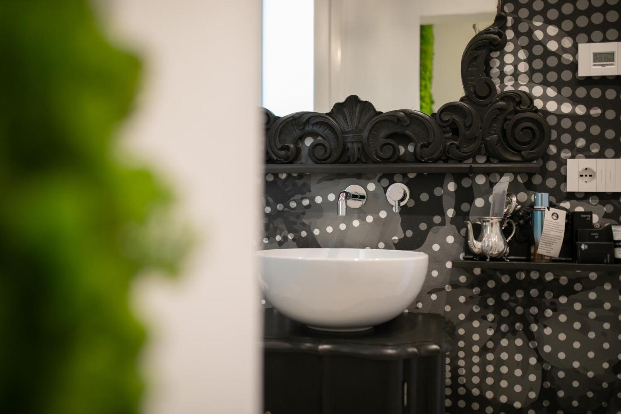 Villa Monti Suites&Aparts เชเซนาติโก ภายนอก รูปภาพ
