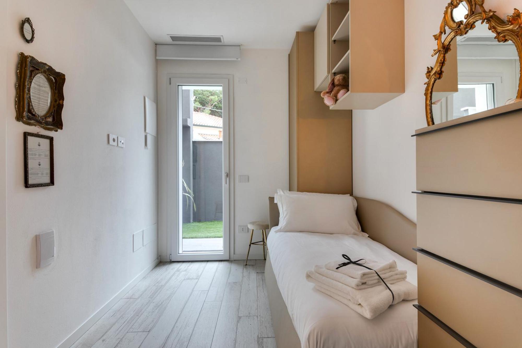 Villa Monti Suites&Aparts เชเซนาติโก ภายนอก รูปภาพ